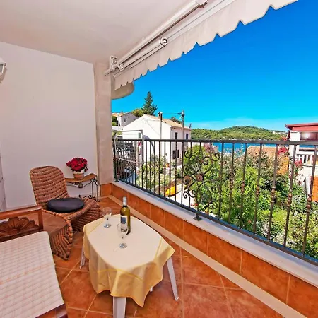 Rose Apartment - Sea View - No 4 *